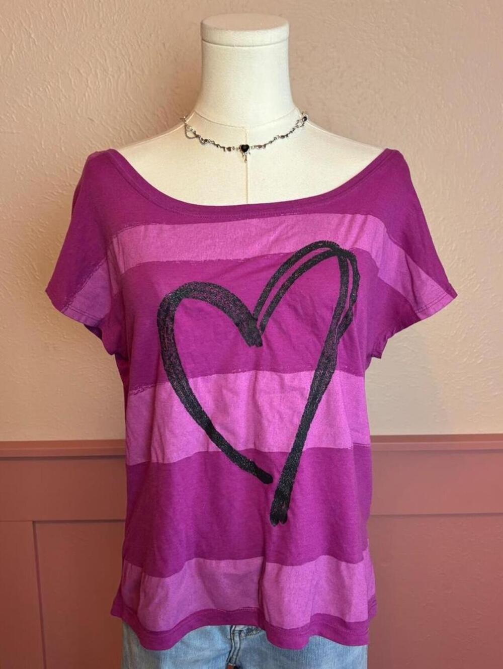 aeropostale y2k pink scene shirt  black heart sz medium stripes boxy mcbling